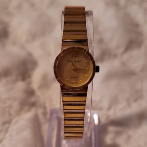 Vintage Goldtone Pierre Cardin Womens Watch Gold Band‎ New Battery